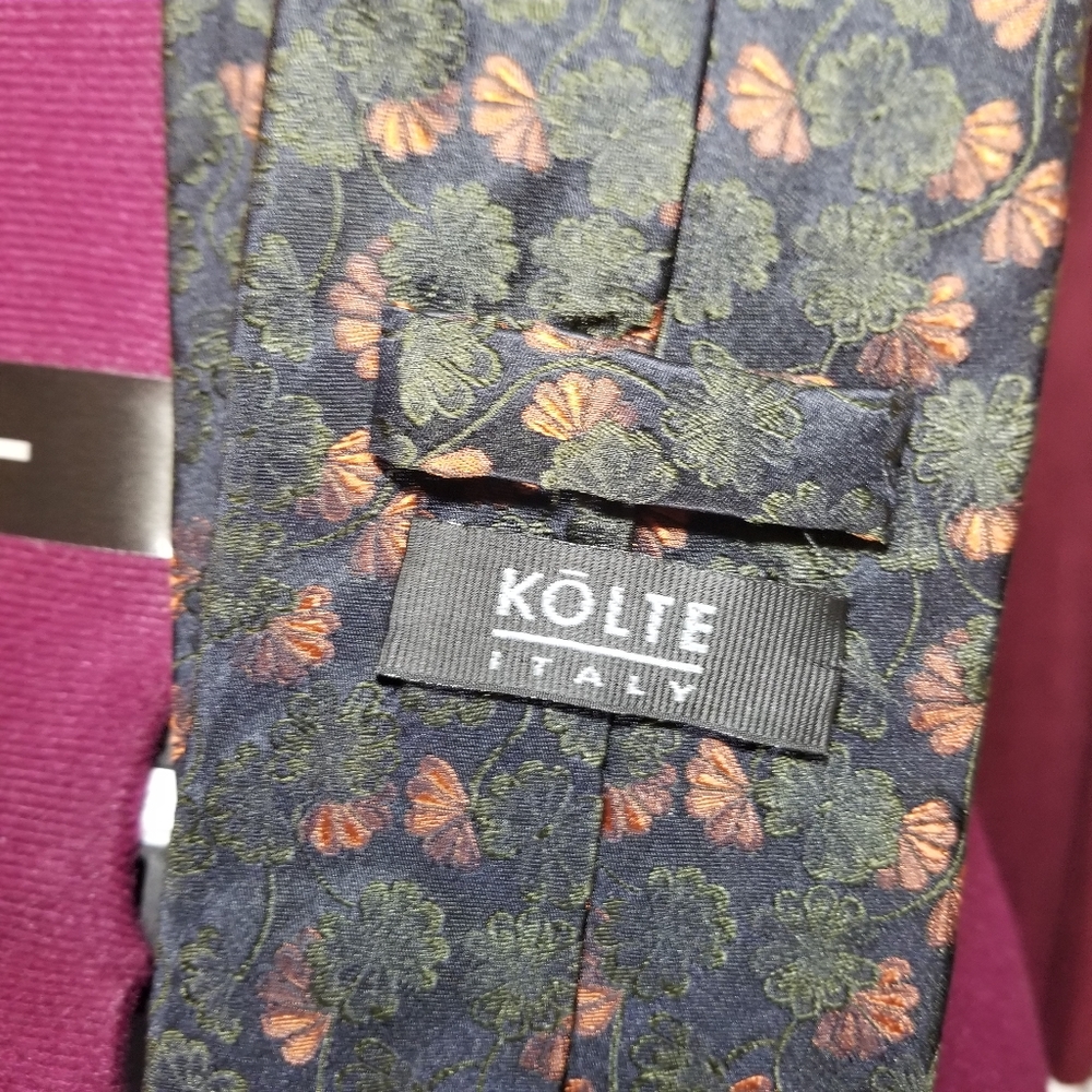 Rare- Kolte, Italian, Shamrocks, 4 leaf clovers